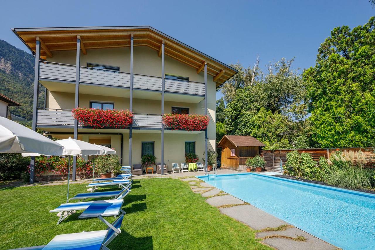 Garni Raffein Hotel Lana Bagian luar foto